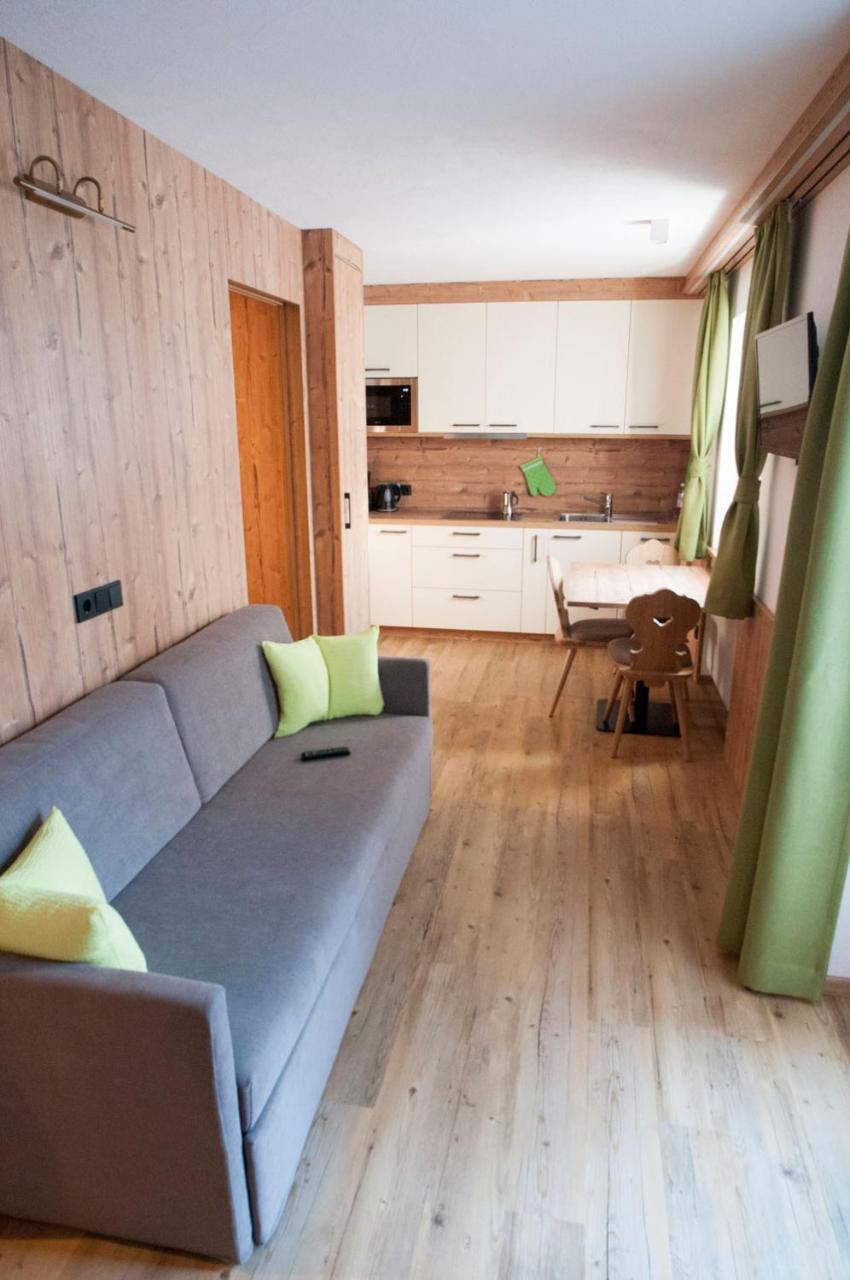 Apartment Edelweiss Sexten ภายนอก รูปภาพ